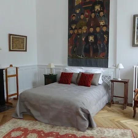Bed & Breakfast A L'ombre Des Arenes,chambre D'hote